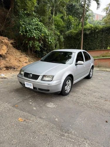VOLKSWAGEN JETTA CLASICO
