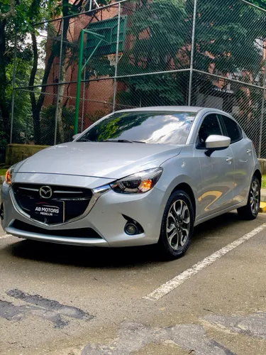 Mazda 2 Grand Touring 2017 1.6 At 