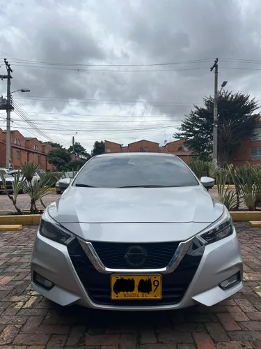 NISSAN VERSA 2021 EXCLUSIVE