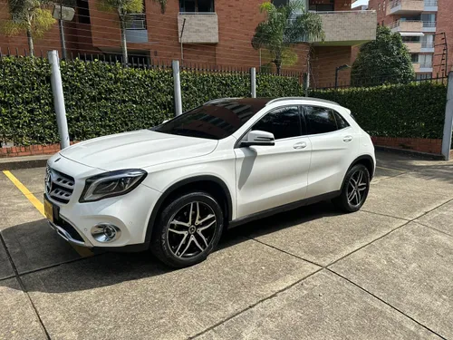Mercedes Benz GLA 200 Modelo 2020 