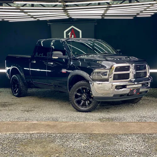 DODGE RAM CREW CAB 2011