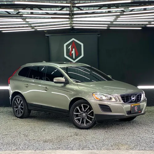 VOLVO XC60 T6 AWD 2013 
