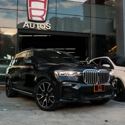 BMW X7 3.0 Xdrive 40i Pure Excelence
