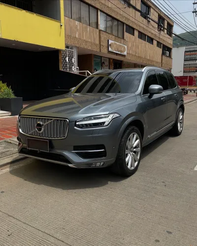 VOLVO XC90 T6 2019