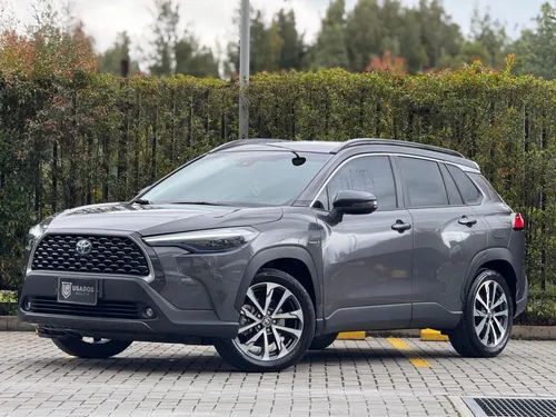 Toyota COROLLA CROSS 2023 HIBRIDO -CON POCO KILOMETRAJE-