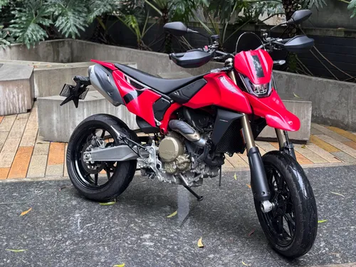 Ducati 698 Hypermotard 2024 SEMINUEVA VEHIMAX