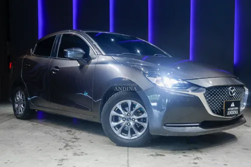 MAZDA 2 SEDN TOURING 1.5 Mec FWD 2022 442