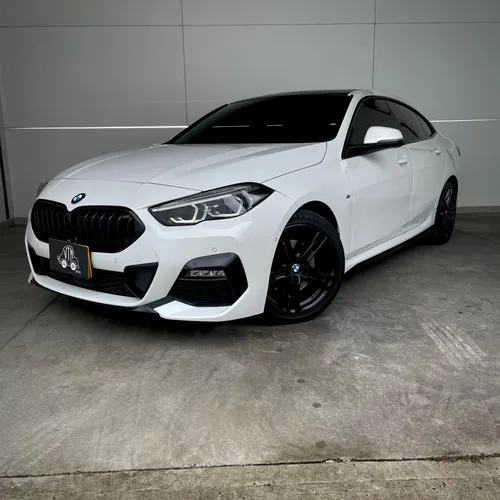 BMW 218 2021