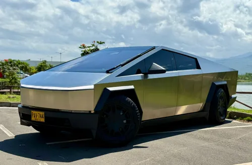 Tesla Cybertruck Foundation Series 2024 