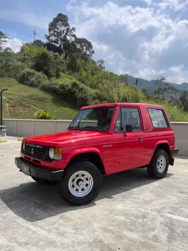 Mitsubishi Montero Estandar Cabinado 