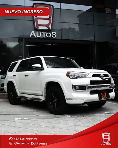 TOYOTA 4RUNNER LIMITED 2017  Motor 4.0L  Gasolina.