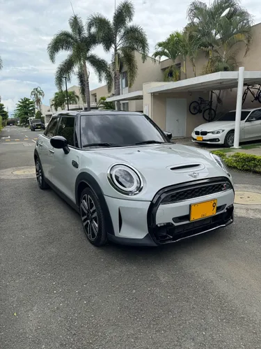 MINI F55 Cooper S 2023