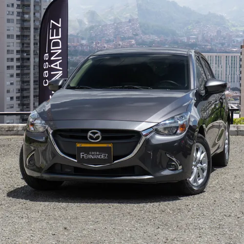Mazda 2 touring 2018 