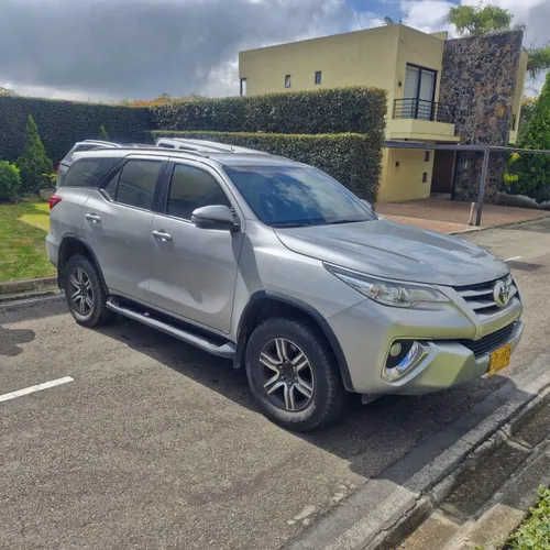 Toyota fortuner 2.7 gasolina 4x2 2018