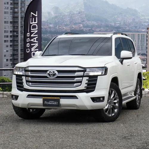 Toyota Land Cruiser LC300 GXR 3.3 Diesel 2022 