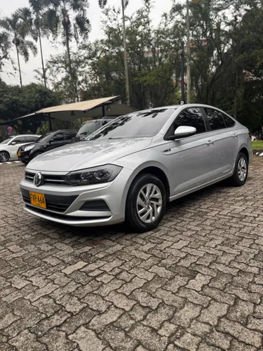 Volkswagen virtus Comfortline 2020 automatico