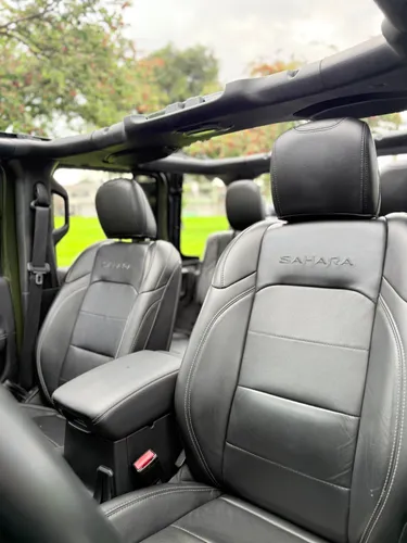 JEEP Wrangler Sahara HIBRIDO 