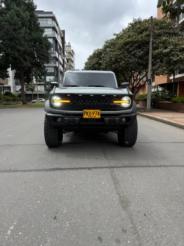  Ford BRONCO WILD Track
