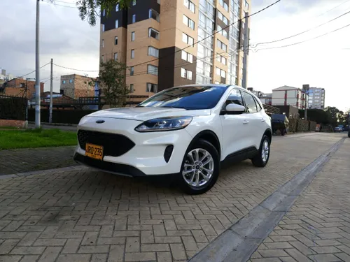 Ford Escape SE 2.5 hibrida 2021
