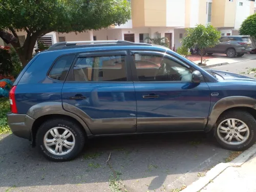 Hyundai Tucson modelo 2.0 CVVT Classic 4x2