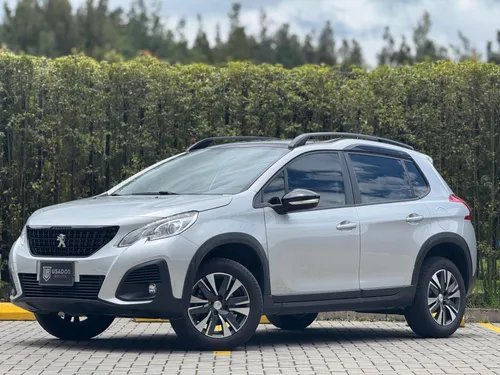 PEUGEOT 2008 -POCO KILOMETRAJE-