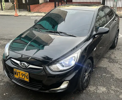 Hyundai i25 2013 1.4l