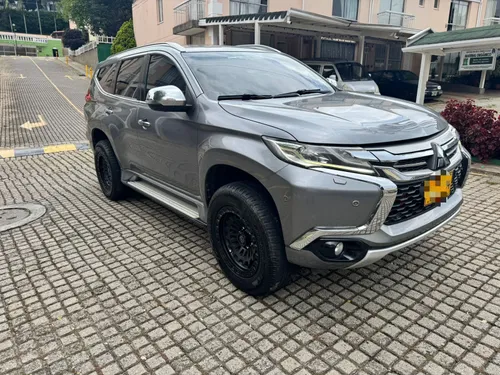 Montero Mitsubishi Sport DIESEL 4X4 AUTOMATICA