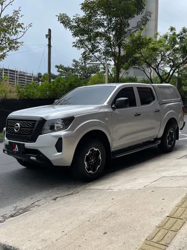Nissan frontier np300 2022 mecanica 4x2 gasolina 2.5