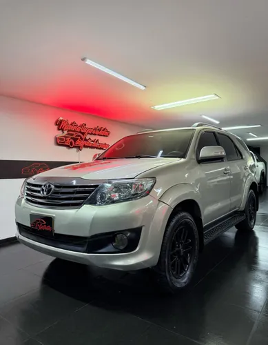 Toyota Fortuner SR5 urbana 2012