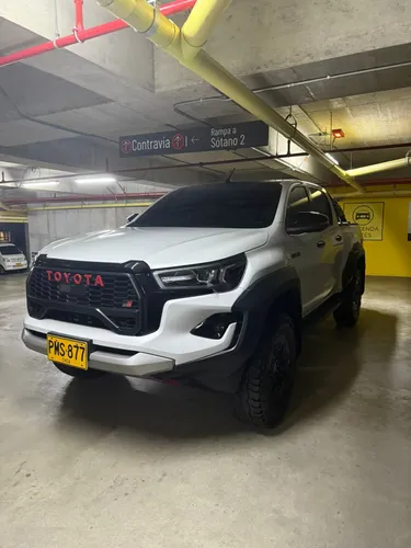 Toyota Hilux Gr-s 2025 Gazoo Racing Sport