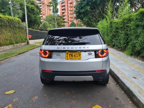 Land Rover Discovery 2016