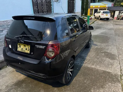 Chevrolet Aveo emotion 1.6