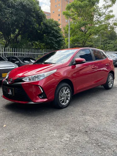 Toyota yaris xs 2023 automatico