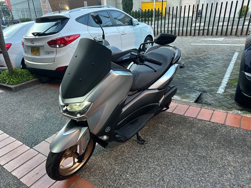 Yamaha NMAX 