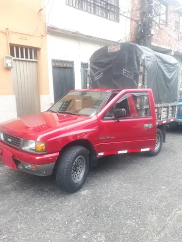 Chevrolet Luv 2300