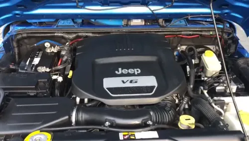 Jeep Wrangler Sport 3P 2015