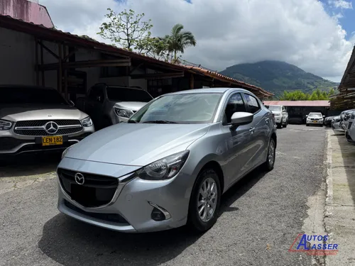 MAZDA 2 TOURING SEDAN 2020