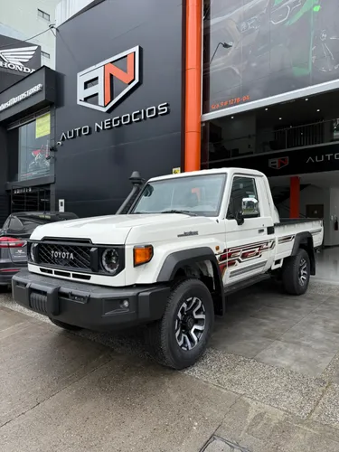 Toyota Land Cruiser GDJ79 Hembrita 