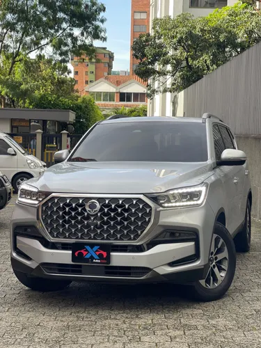 Ssanyong Rexton G4 