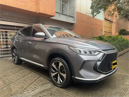 BYD SONG PLUS DMI HBRIDA