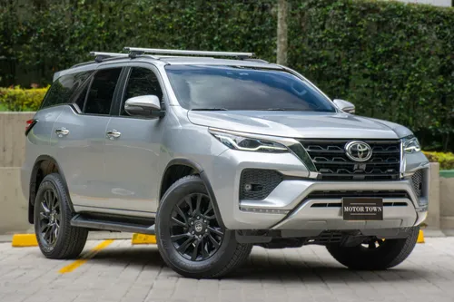 Toyota Fortuner SRV 2.4 Diesel 2022