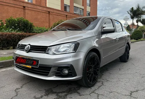 VOLKSWAGEN VOYAGE COMFORTLINE MT 1600CC R15