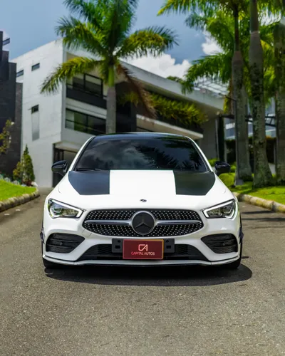 Mercedes-Benz Clase CLA 1.3 Cla 180 Amg Line At