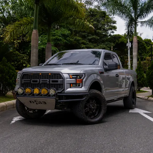 Ford F-150 LOBO XLT 3.5