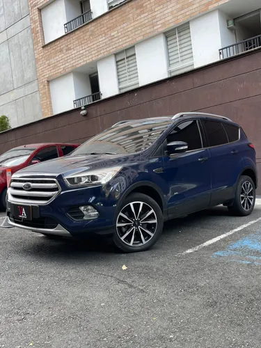 Ford escape titanium 2018 4x4 automatic