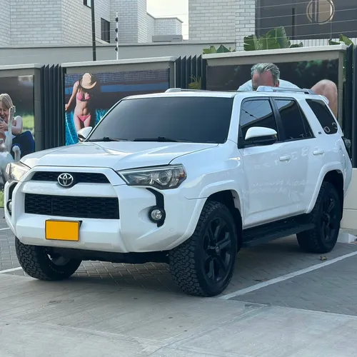 Toyota 4Runner sr5 