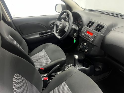 Nissan March Sense AUT