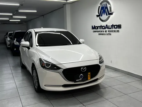 Mazda 2 Grand Touring LX AT 