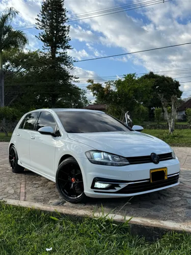 Volkswagen Golf TSI 1.4 Turbo modelo 2018