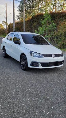 Volkswagen Voyage 2018 Excelente estado